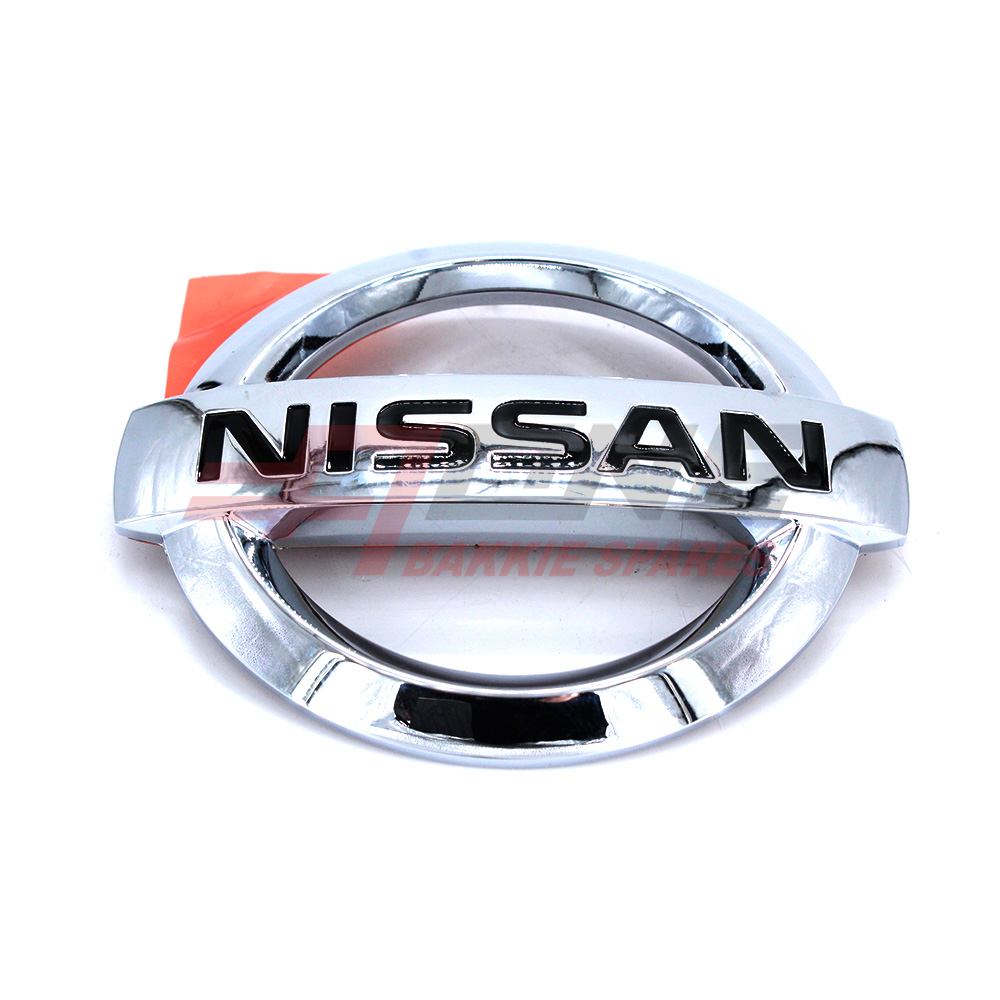 Grille Badge for NISSAN HARDBODY KA20-KA24 LWB/SWB/DC — view 2